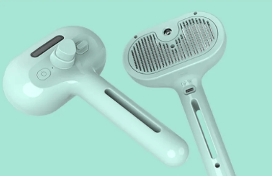 FURDUO EasyClean moisturizing pet comb with ergonomic handle and stainless steel teeth for gentle grooming of dogs and cats