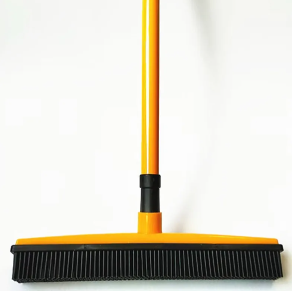 FurDuo FurSweep™ Pet Hair Broom