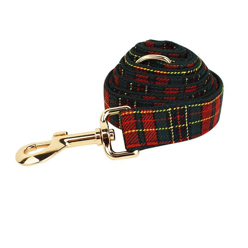 FURDUO plaid Christmas pet collar with green background and matching leash for festive holiday pet accessories.
